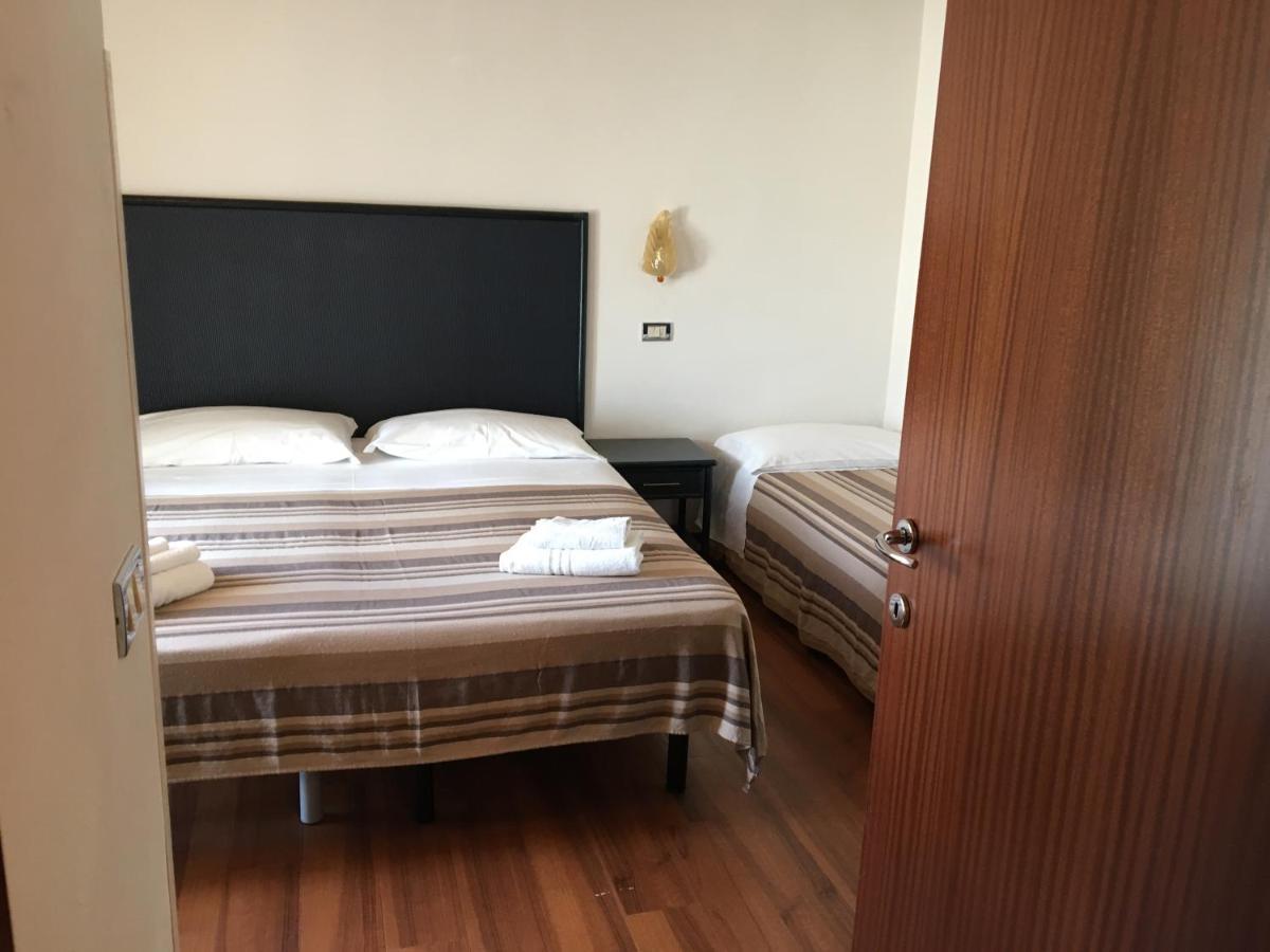 Hotel Consul - Family Hotel ริชโชเน ภายนอก รูปภาพ