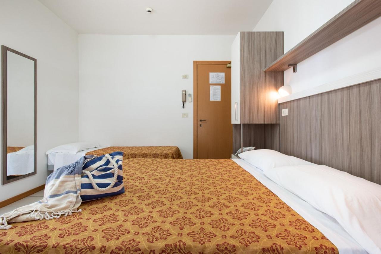 Hotel Consul - Family Hotel ริชโชเน ภายนอก รูปภาพ
