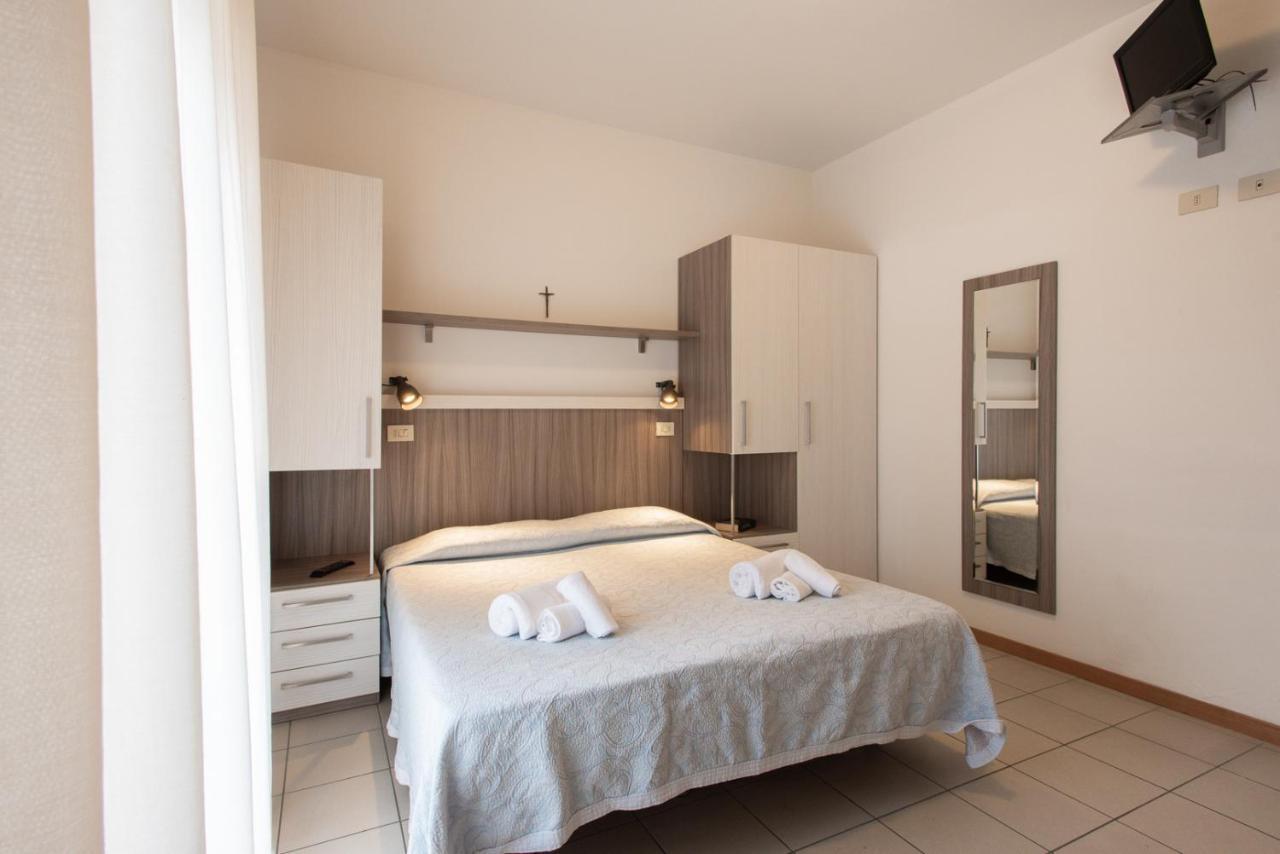 Hotel Consul - Family Hotel ริชโชเน ภายนอก รูปภาพ
