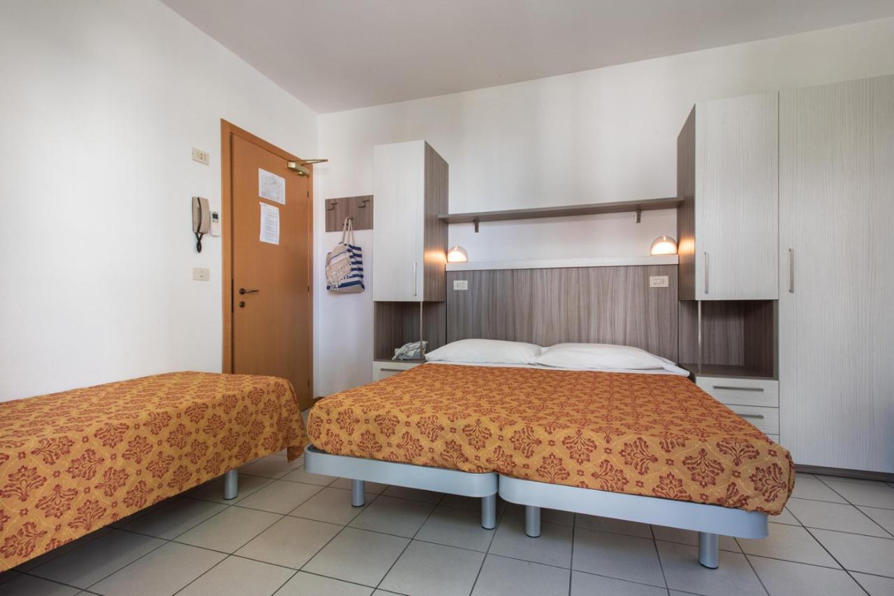 Hotel Consul - Family Hotel ริชโชเน ภายนอก รูปภาพ