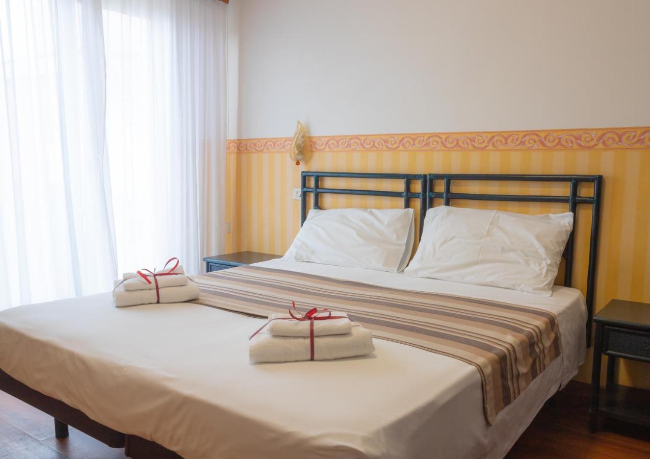 Hotel Consul - Family Hotel ริชโชเน ภายนอก รูปภาพ